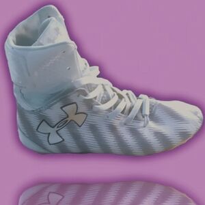 🌼Under Armour Cleats Size 11.5🌼